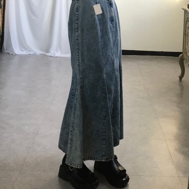 Washed lnog skirt