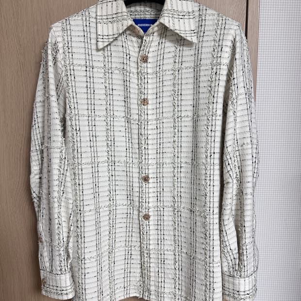 아더에러 트위드 셔츠 베이지 A1 사이즈