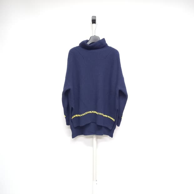 SJYP 춘추동 하이넥 언발 풀오버스웨터 44-66