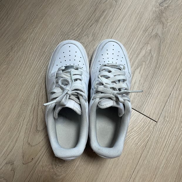 나이키 에어포스 230