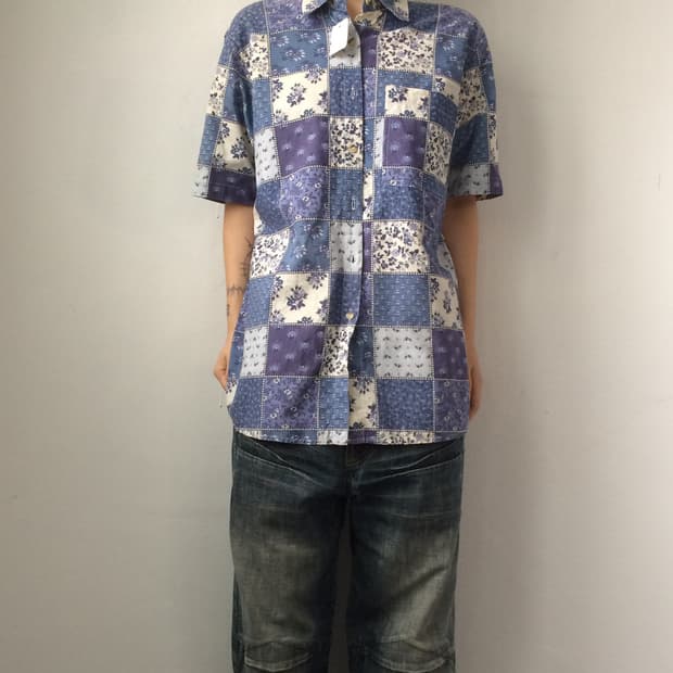 Patch work pattern shirt