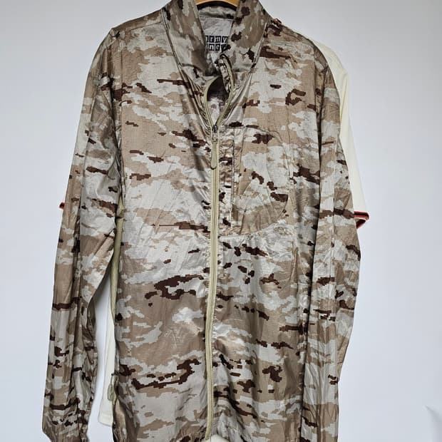 카미존카모바람막이