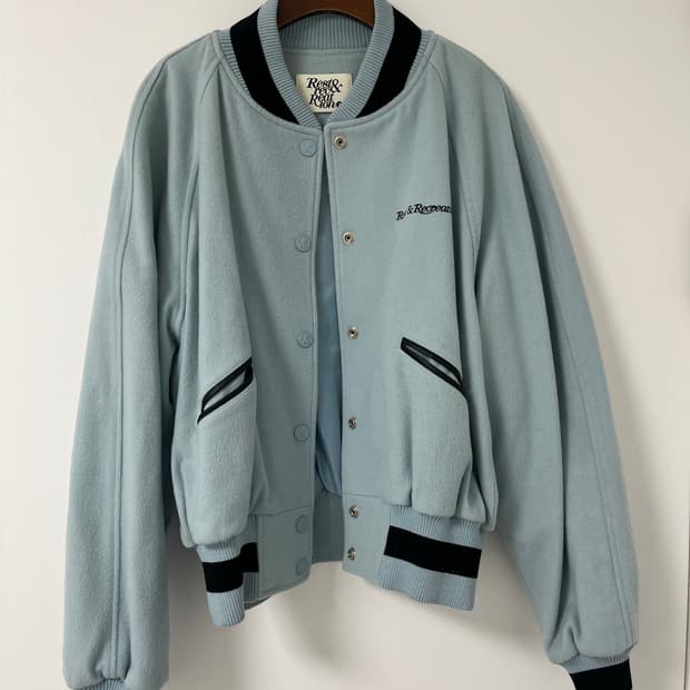 rest&recreation 바시티 자켓