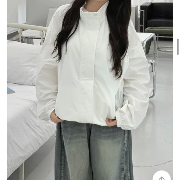 에이블리 남여공용 오버핏 바람막이 (새상품)
