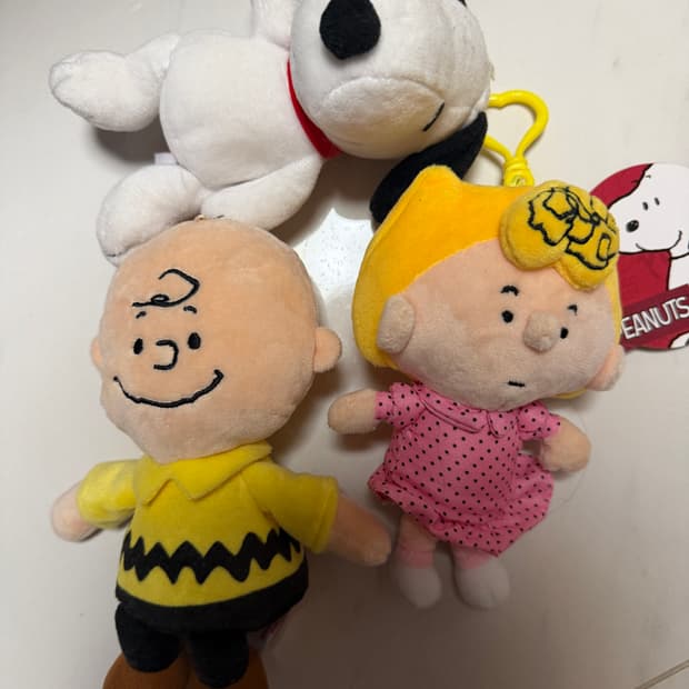 피너츠(Peanuts) 스누피, 찰리 브라운, 루시 반 펠트 봉제 인형