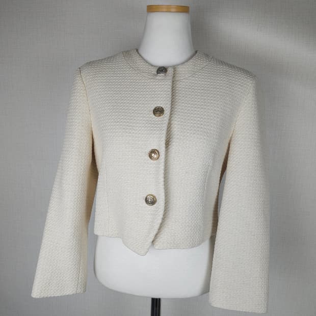 (새상품)자라 트위터 크롭 자켓 여성66사이즈 