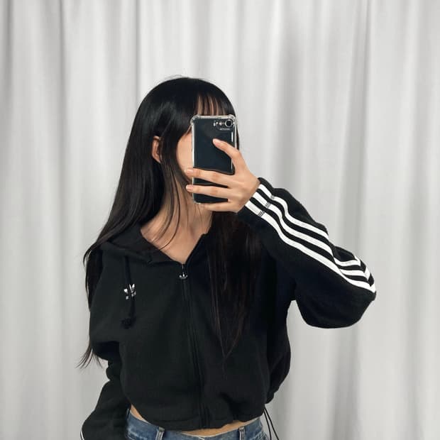아디다스 크롭 후리스 후드집업
