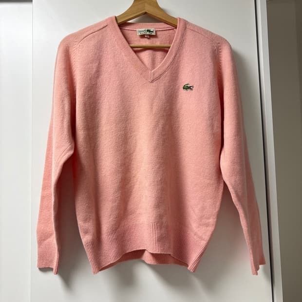 라코스테 빈티지 핑크 브이넥 니트