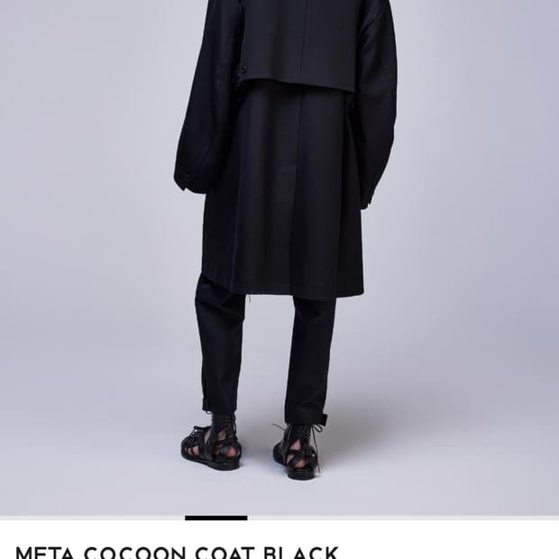 송지오 컬렉션 25SS 메타 코쿤 코트