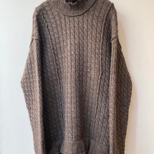 돌체앤가바나 니트 판매합니다