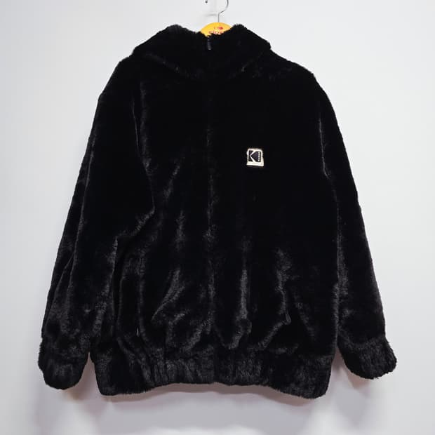 코닥 블랙 퍼 후드 집업