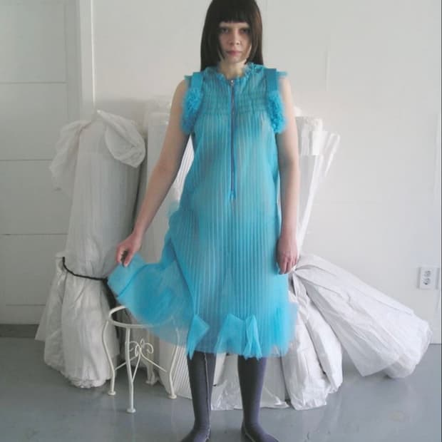 에옹쓰 24 샤샤드레스 아쿠아블루