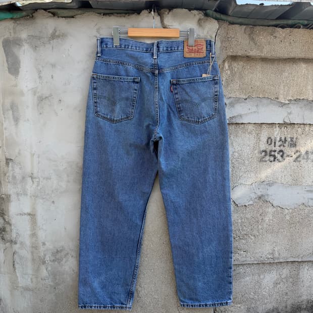 00-10’s 550 Vintage Levi's