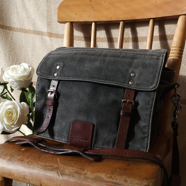 00년대 돌체앤가바나 캔버스 레더 메신져백 크로스백