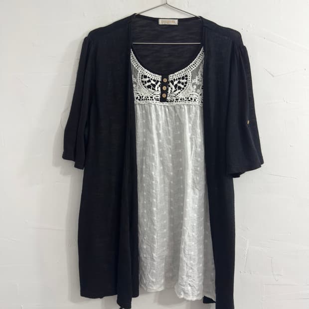 mori layered top
