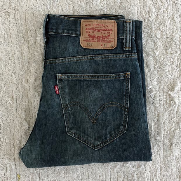 vintage Levi’s 521 denim pants