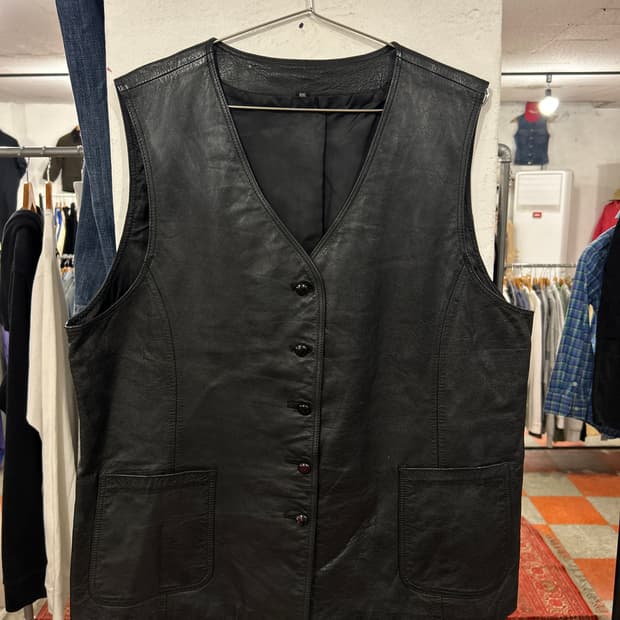 가죽조끼