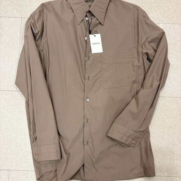 (새상품) 르메르 Lemaire 레귤러 셔츠 50 베이지