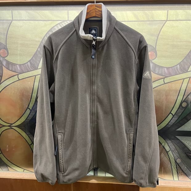 나이키 ACG 플리스 