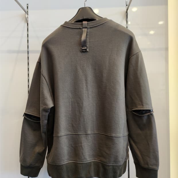 타임옴므 맨투맨 105