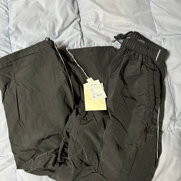 1 폴리테루 휴먼인덱스 트랙 팬츠 블랙 화이트