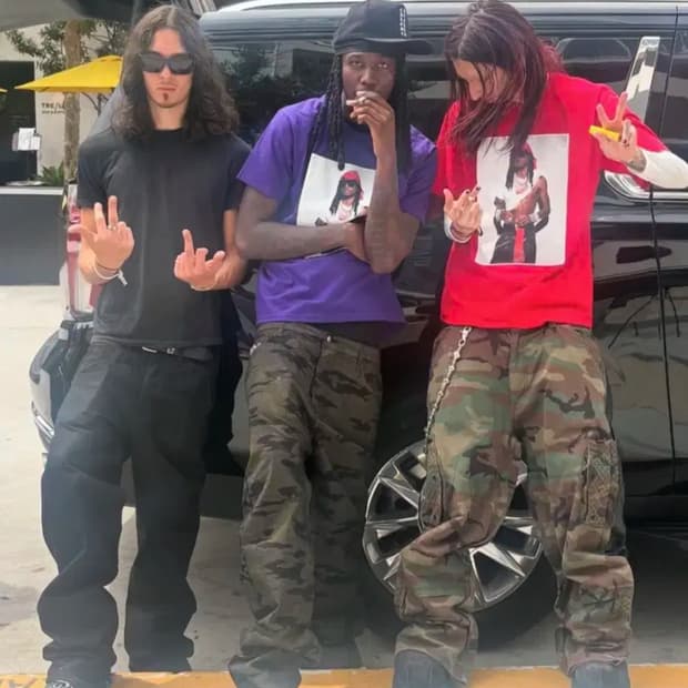 슈프림 플레이보이 카티 퍼플 s 새상품