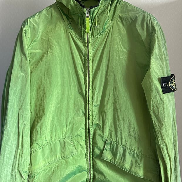 스톤아일랜드 나일론메탈 아카이브 자켓 L(100-105)