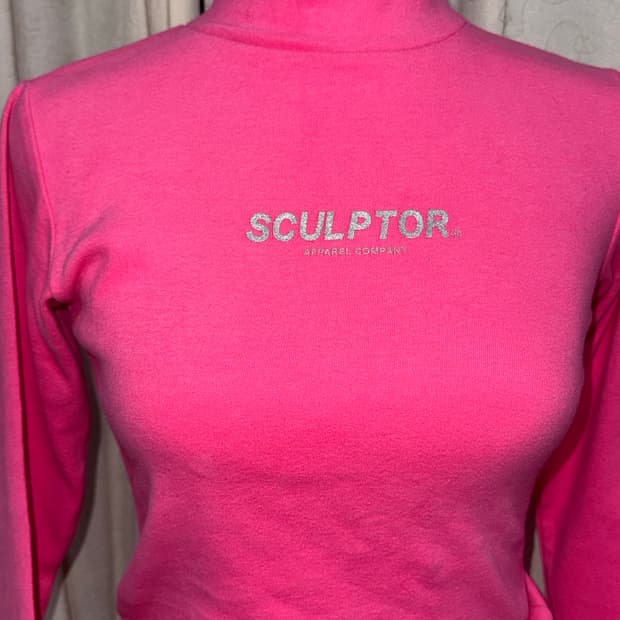 SCULPTOR hot pink turtleneck 