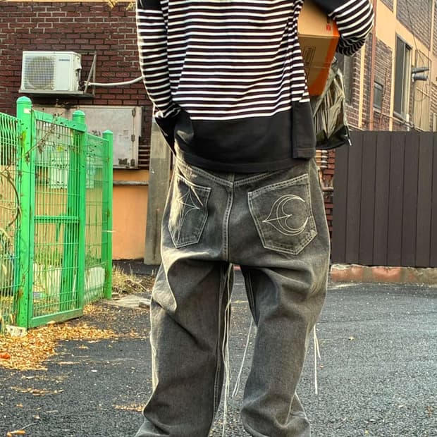 언더커버 언더맨 하이넥 보더 스트라이프 집업