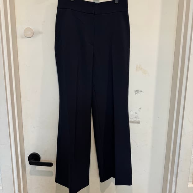 드에스더 비비안 네이비 슬랙스