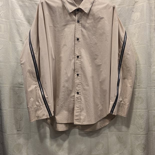 시스템 옴므 베이지색 오퍼핏 셔츠 95~100