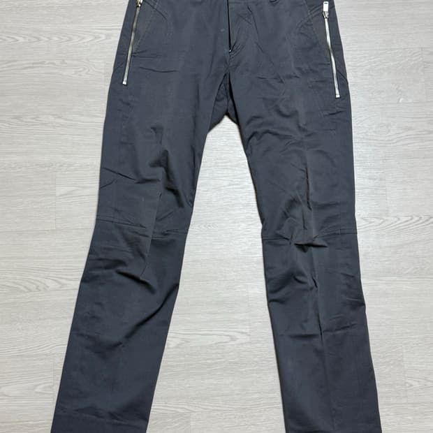 솔리드옴므 팬츠