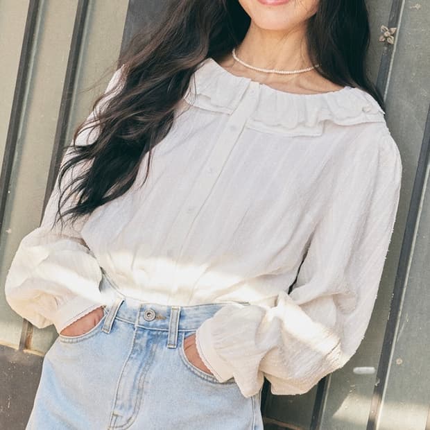 유어네임히얼 레이스 더블 카라 블라우스 새상품
