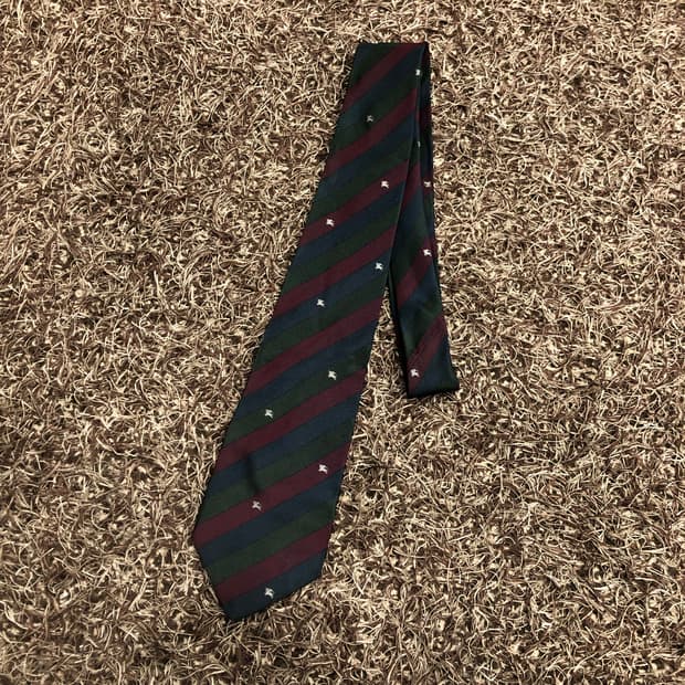 버버리 로고 실크 넥타이