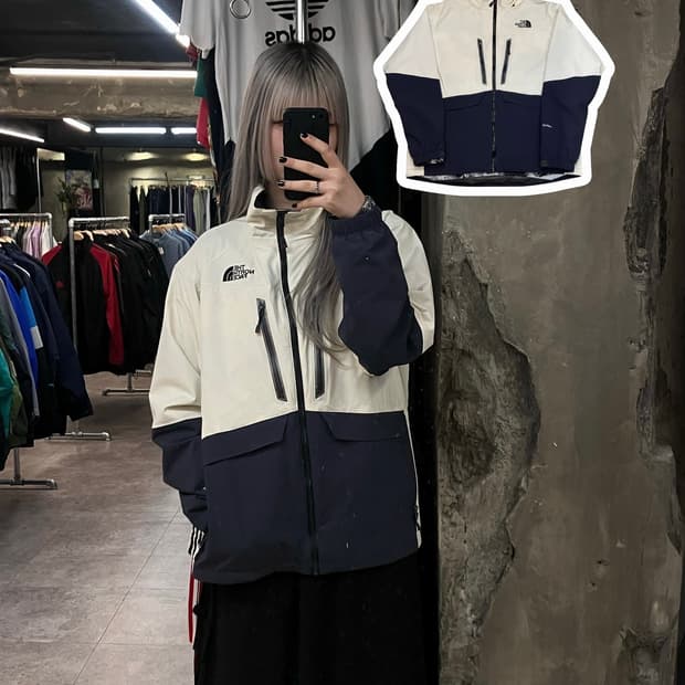 노스페이스 배색 바람막이 아이보리 네이비 100  #csz2801