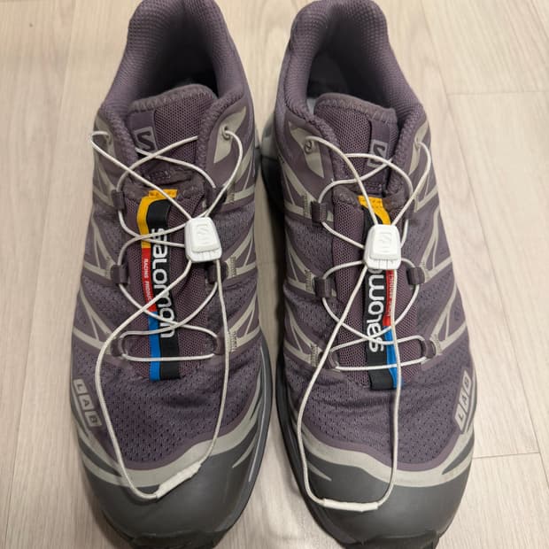 살로몬 XT-6 플럼 260