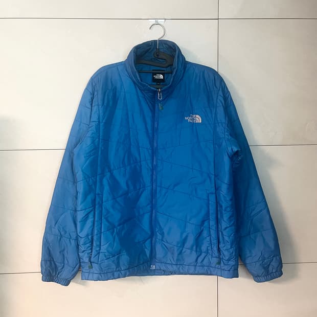 노스페이스 블루 경량 패딩 자켓 (100)