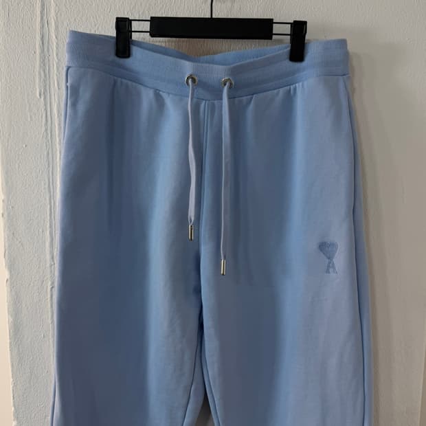 아미 하트 로고 스웻 팬츠 