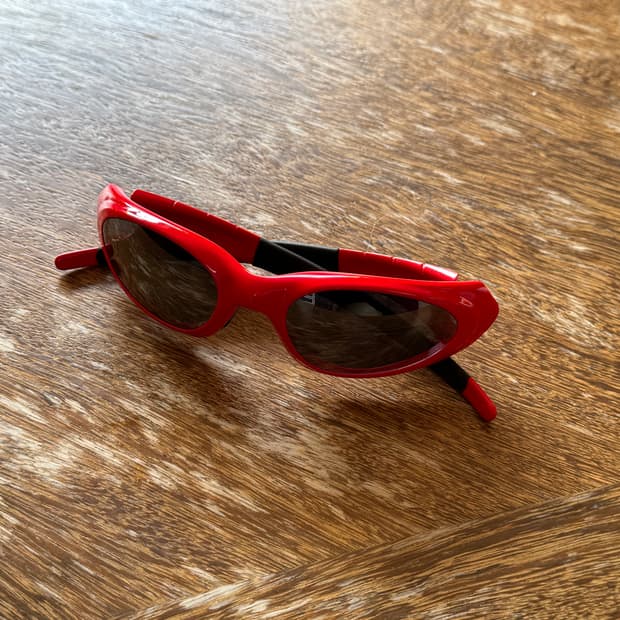 오클리 아이자켓 2.0 (트래비스 스캇 착용)