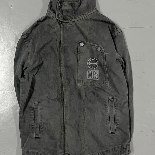 교환)플라스틱프로덕트trapezoid자켓 (asphalt-> black)