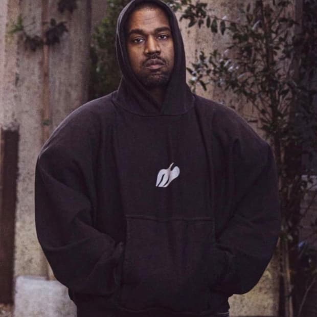 [새상품] 칸예 돈다 후드 S