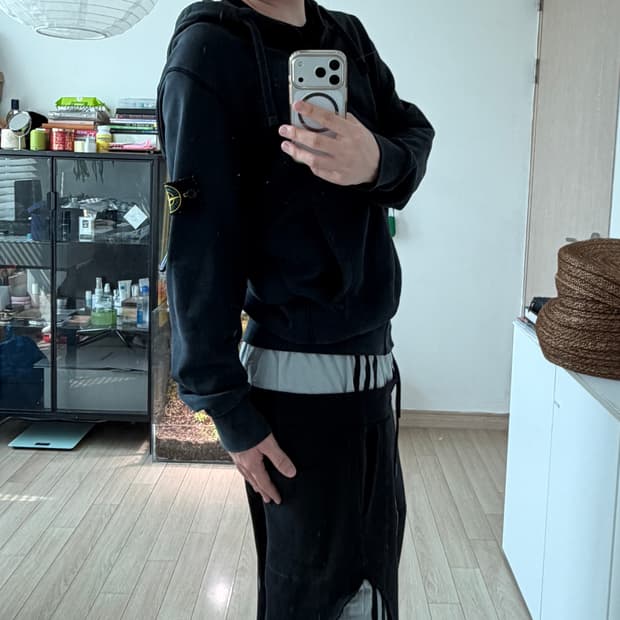 스톤아일랜드 후드집업 블랙 M