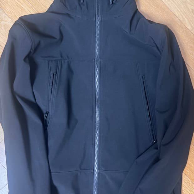 CP. 컴퍼니 쉘-R 고글 자켓 블랙(바람막이)