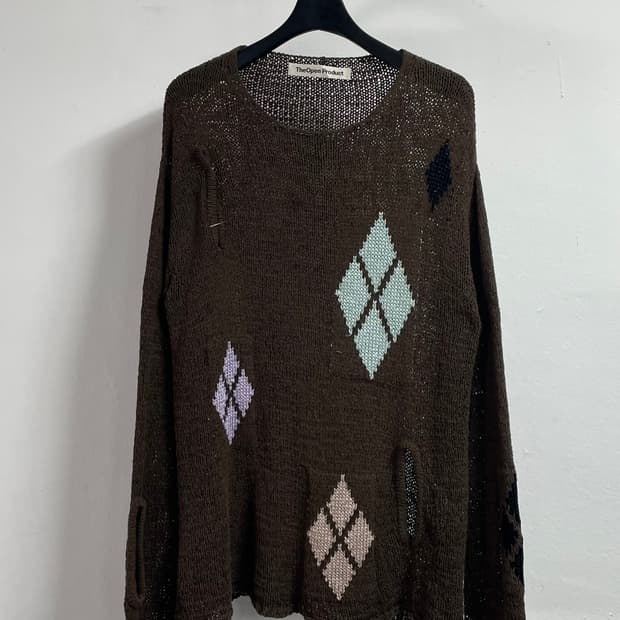 더오픈 프로덕트 아가일 컷아웃 니트(on.421)