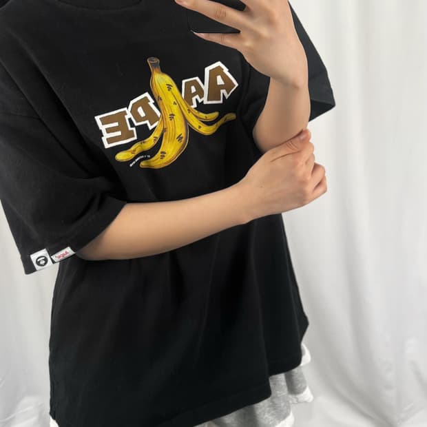 에이프 프린팅 블랙 반팔