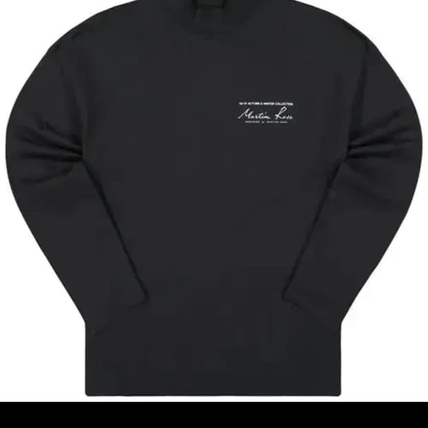 [새제품]XL 마틴로즈 모크넥 긴팔티셔츠 블랙 맨투맨 백로고 스웻셔츠