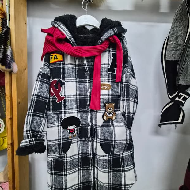 자수와팬 퍼 내피 후드 아우터