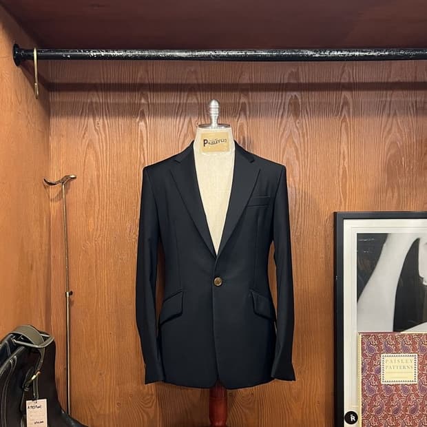 비비안웨스트 우드 자켓