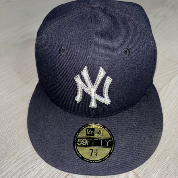 [714/57.7] 뉴에라 커스텀 양키스 캡 모자