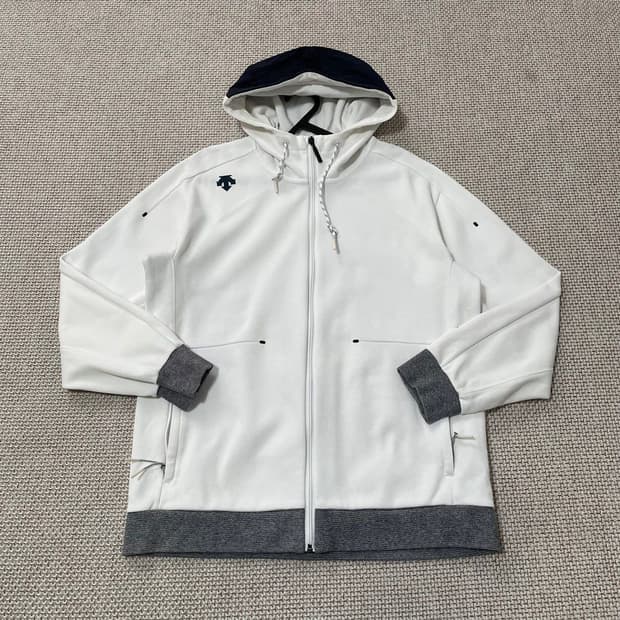 데상트  후드집업  6428